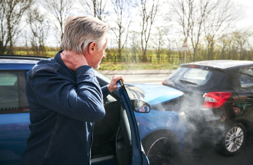 Car accident resulting in whiplash injury. Photo: Southworks via Canva